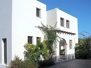 Aura Apartment *