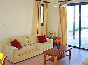 Apartment Aura