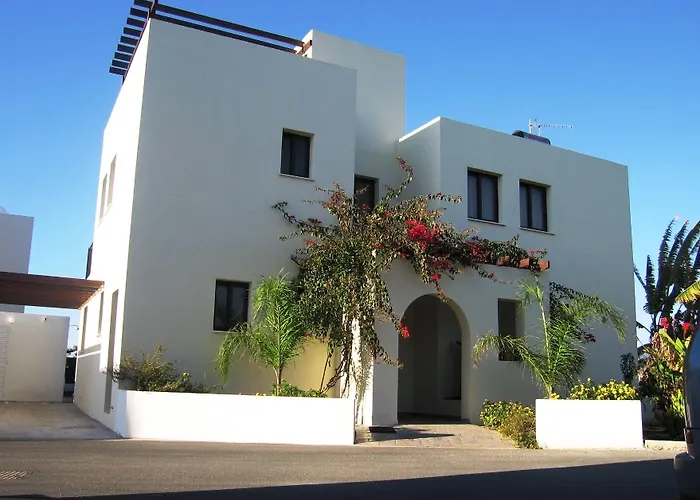 Aura Szálloda Kiszónerga